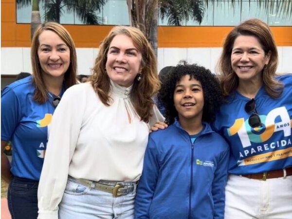 Durante aniversário de Aparecida Fátima Gavioli reforça compromisso com a população