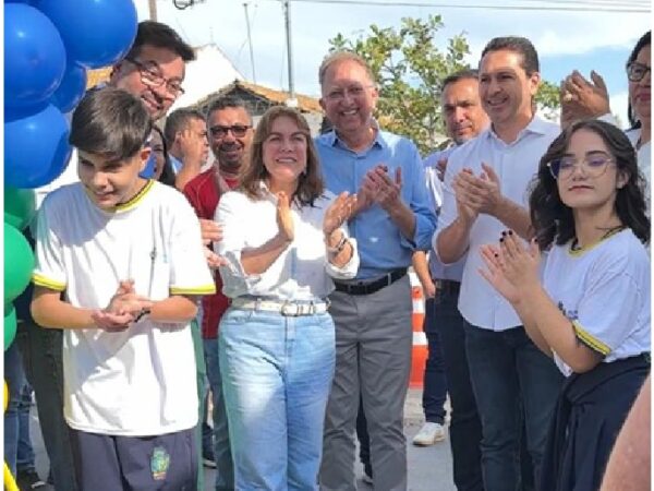 Nova sede do Colégio Estadual Divaldo Divino de Souza é inaugurada em Aparecida de Goiânia